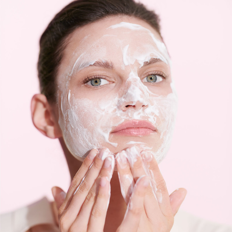 Очищающий мусс для умывания Белая Королева 150 мл