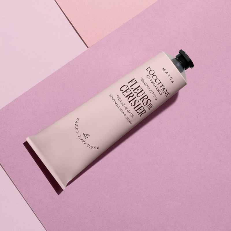 Крем для рук Вишневый цвет 150 мл