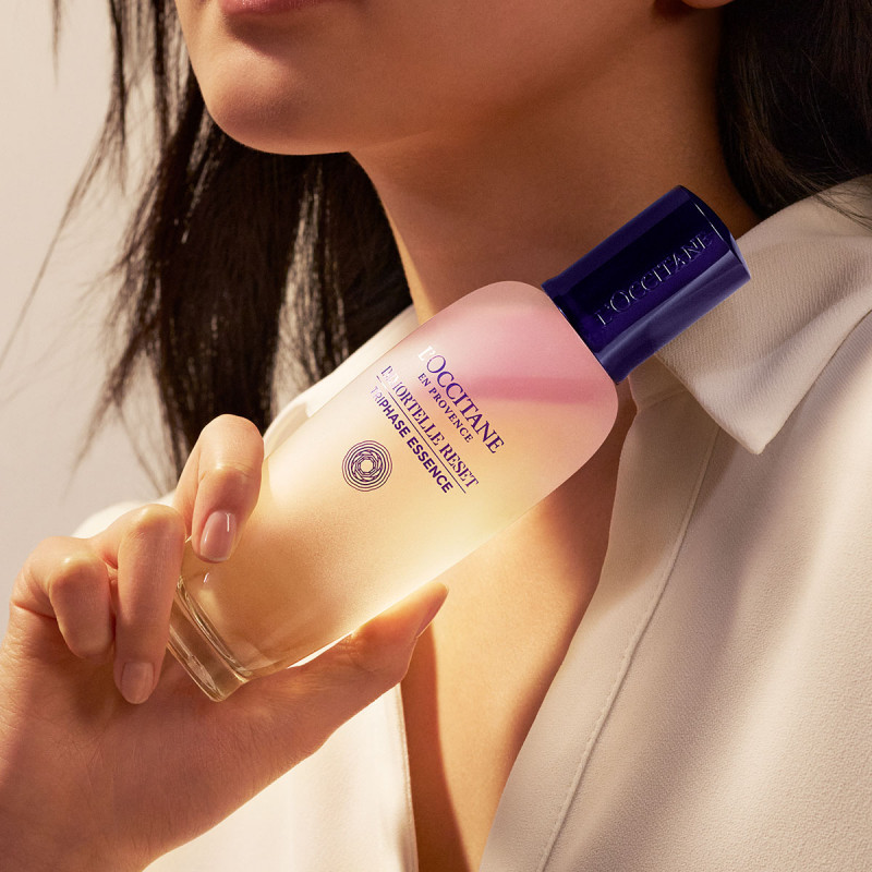 Трехфазная эссенция для лица "Мгновенная перезагрузка кожи" 150 мл