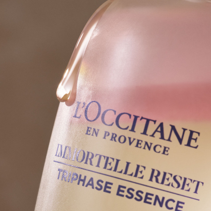 Трехфазная эссенция для лица "Мгновенная перезагрузка кожи" 150 мл