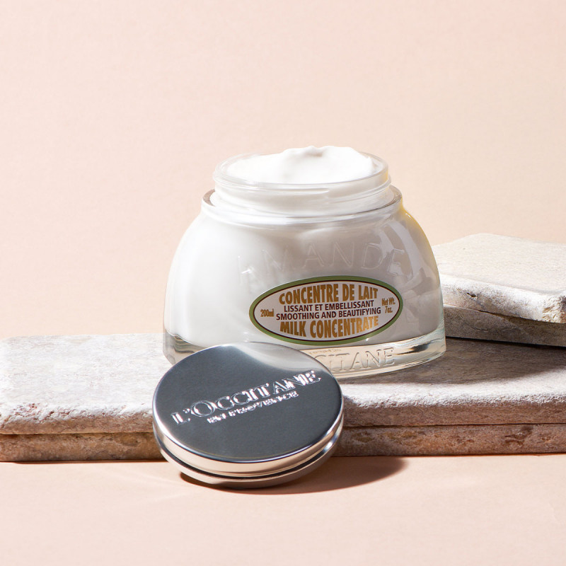 Молочко для упругости кожи тела Миндальное 200 мл