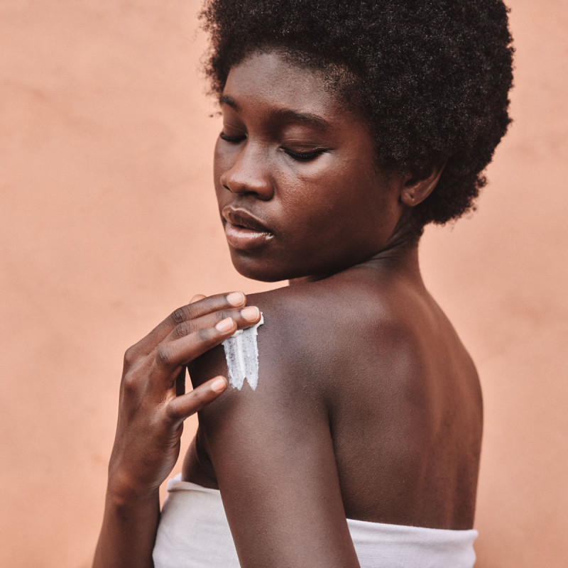 Ультрапитательный скраб для тела Карите 200 мл